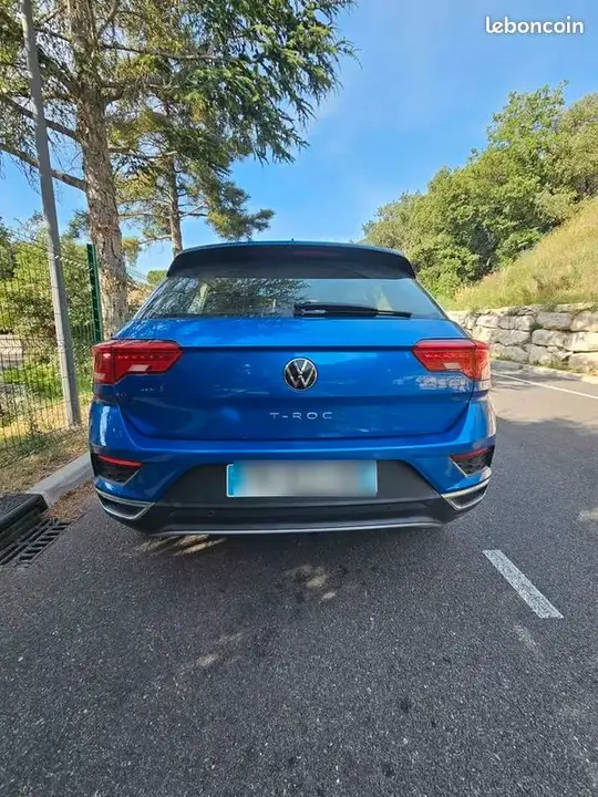Volkswagen T-Roc 2021 photo 2
