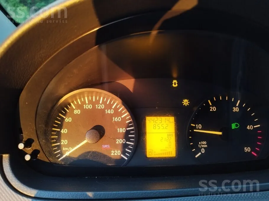 Mercedes-Benz Vito 2010 photo 4
