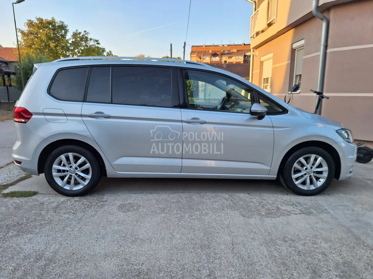 Volkswagen Touran 2016 photo 3