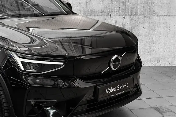 Volvo Ex40 2025 photo 2