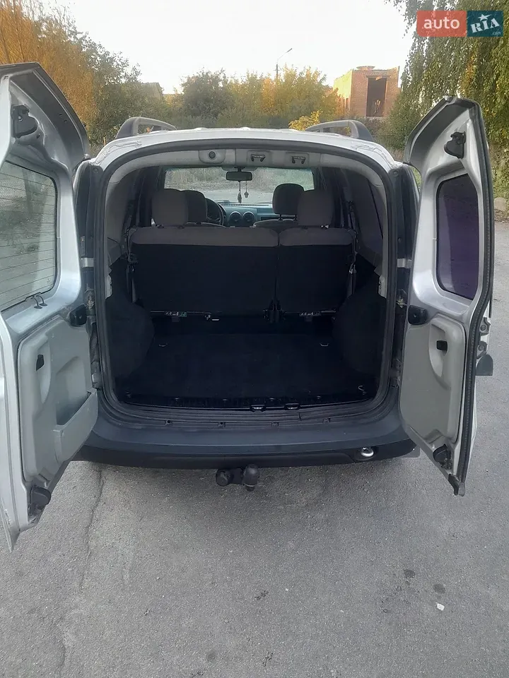 Dacia Logan 2008 photo 4