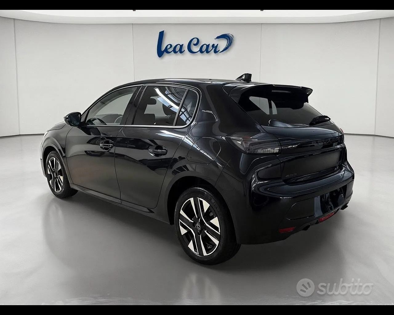 Peugeot 208 2025 photo 3