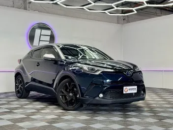 Toyota C-Hr 2019 photo 2