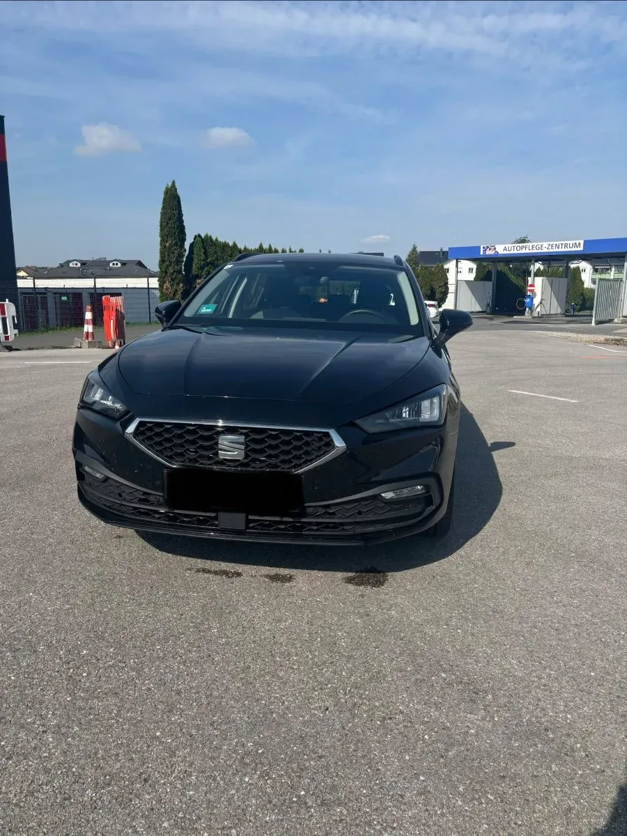 Seat Leon 2024 photo 3