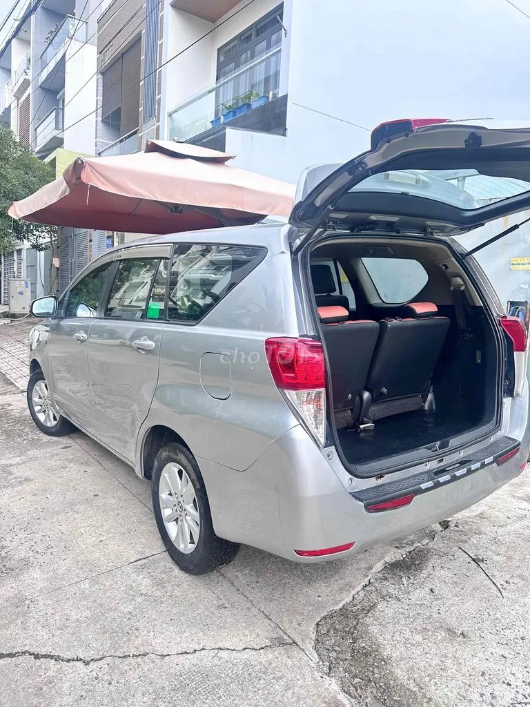 Toyota Innova 2018 photo 4