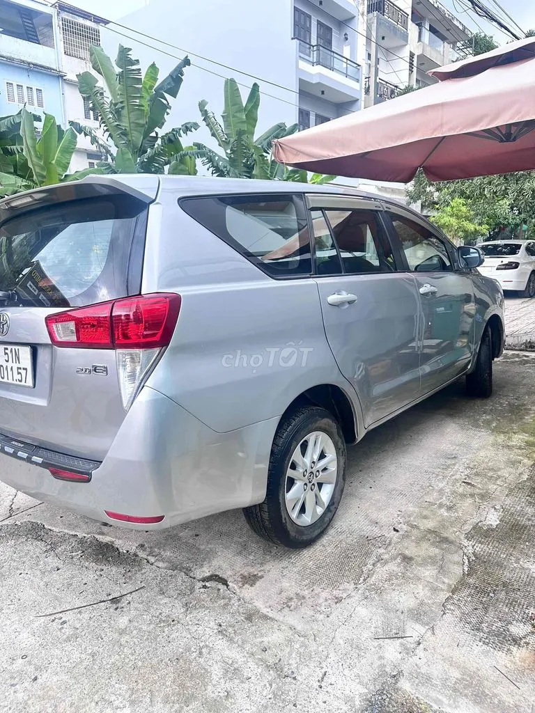 Toyota Innova 2018 photo 3