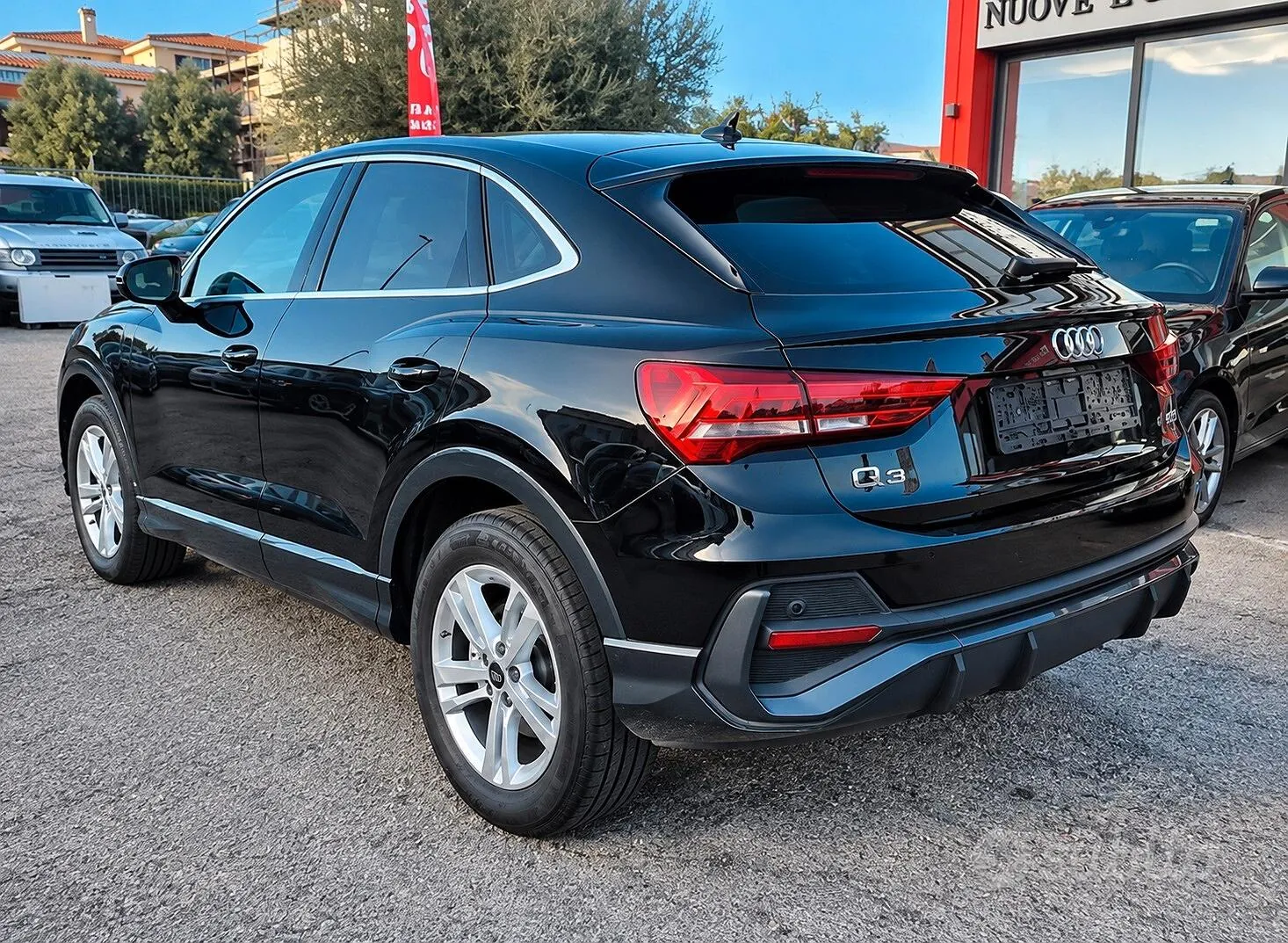 Audi Q3 2022 photo 3