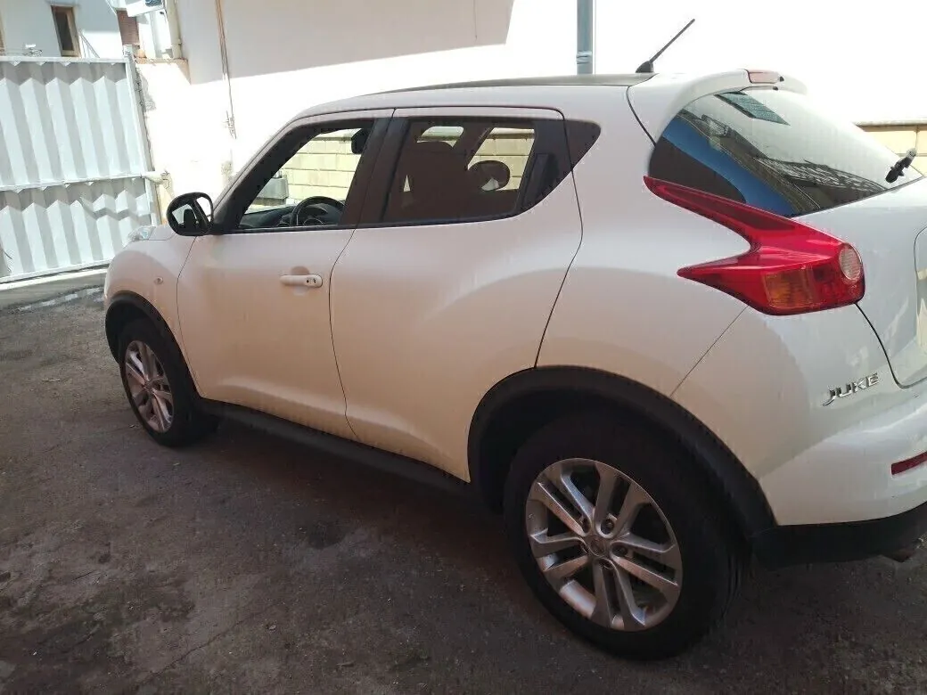 Nissan Juke 2012 photo 2