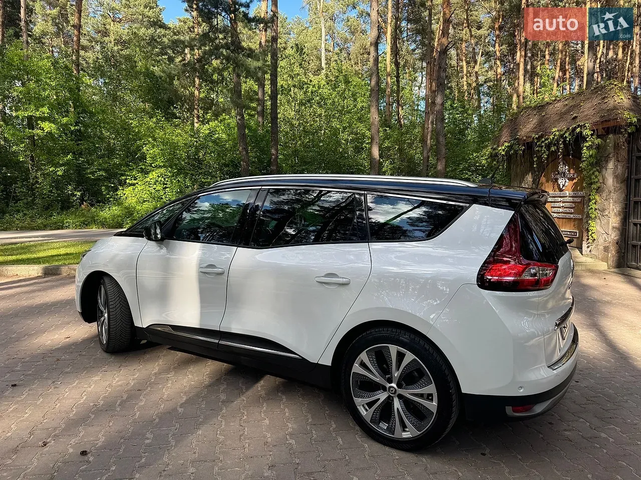 Renault Grand Scenic 2017 photo 5