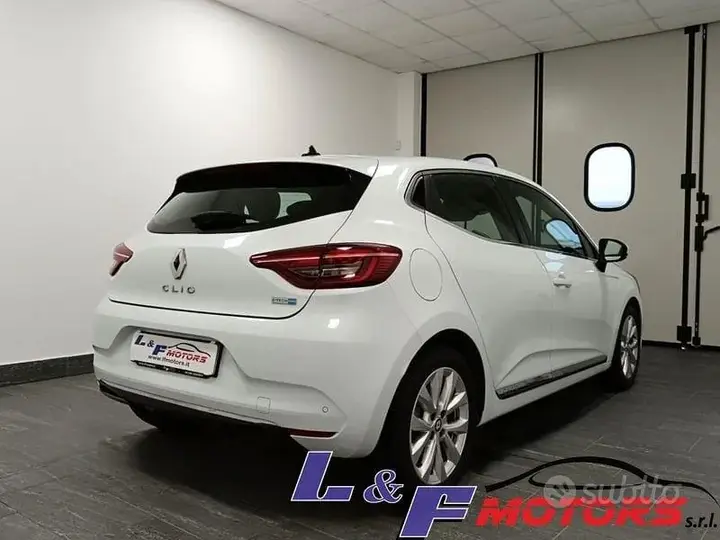 Renault Clio 2022 photo 5