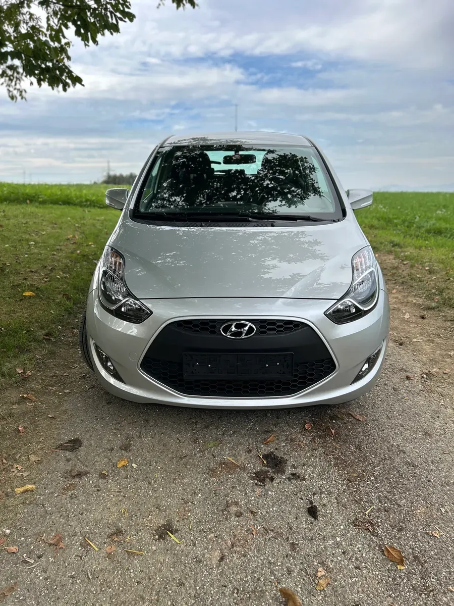 Hyundai Ix20 2015 photo 3