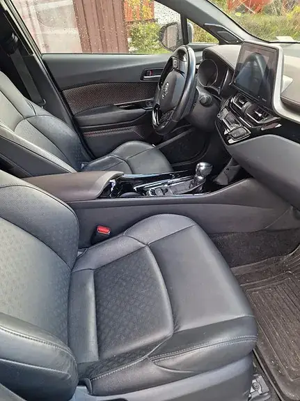 Toyota C-Hr 2017 photo 5