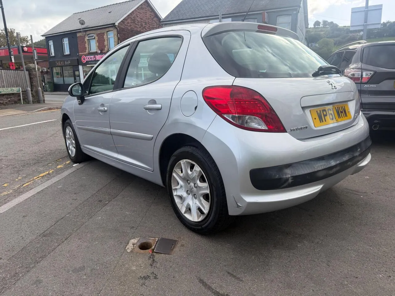 Peugeot 207 2012 photo 4