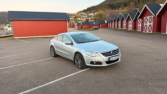 Volkswagen Passat Cc 2012 photo 3