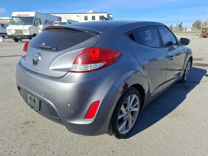 Hyundai Veloster 2016 photo 5