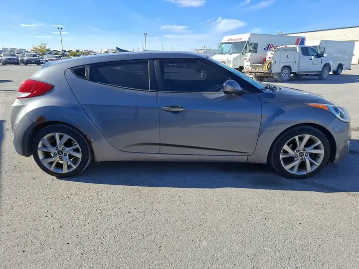 Hyundai Veloster 2016 photo 4