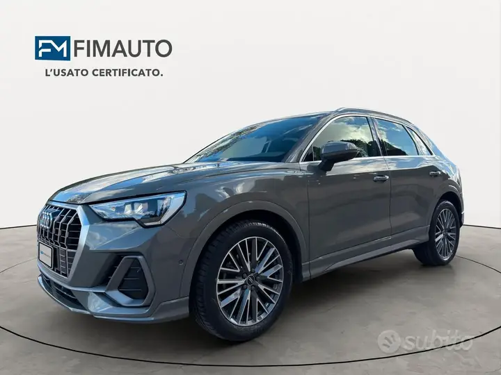 Audi Q3 2022 photo 2