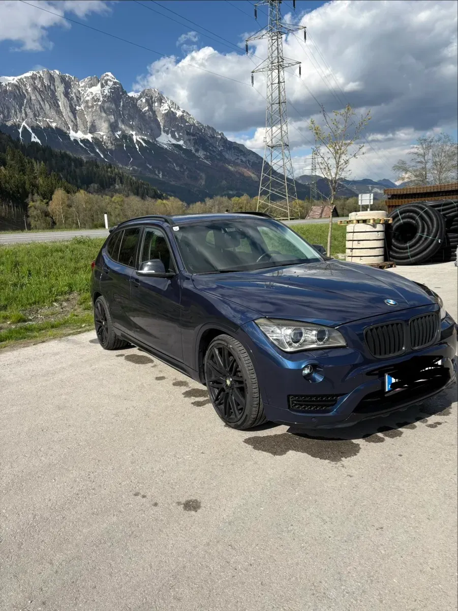 BMW X1 2014 photo 2
