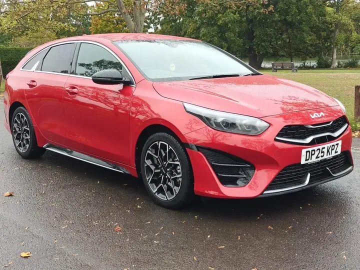 Kia Proceed