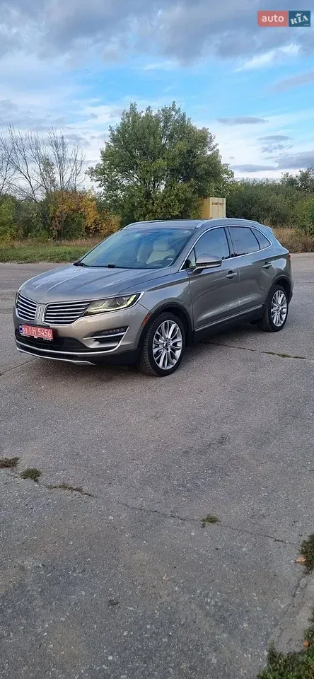 Lincoln Mkc