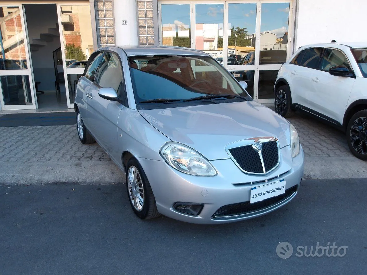 Lancia Ypsilon