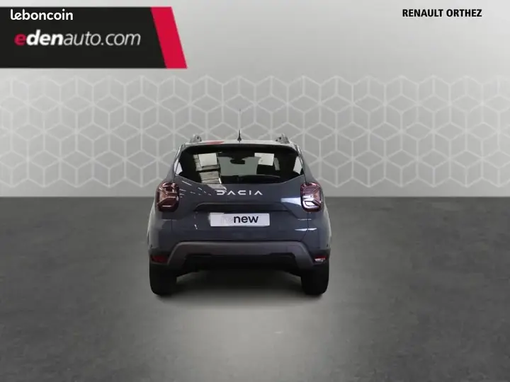 Dacia Duster 2023 photo 4