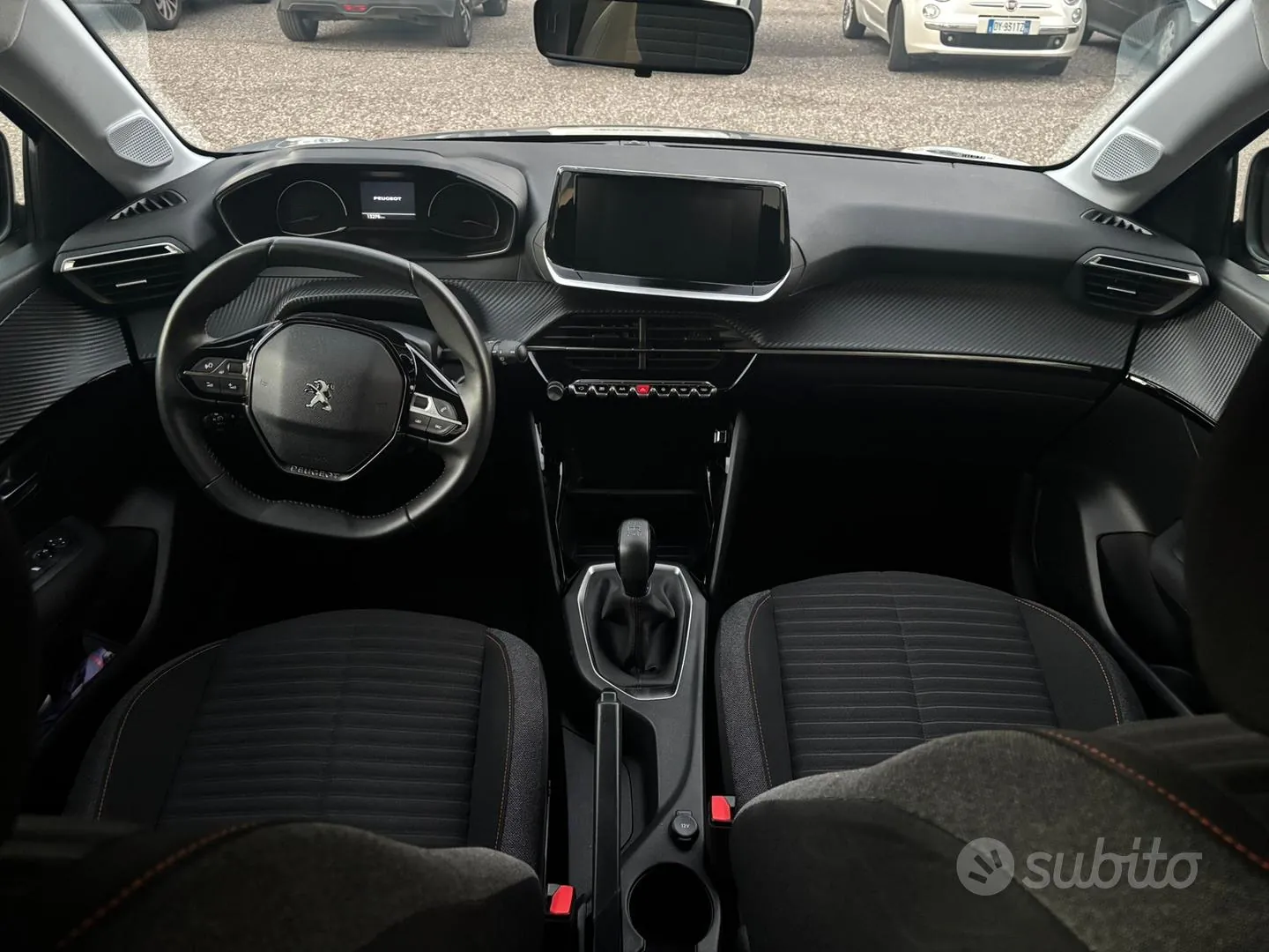 Peugeot 208 2023 photo 5