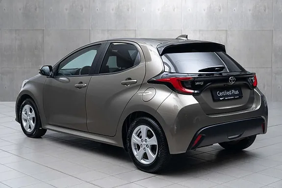 Toyota Yaris 2024 photo 3