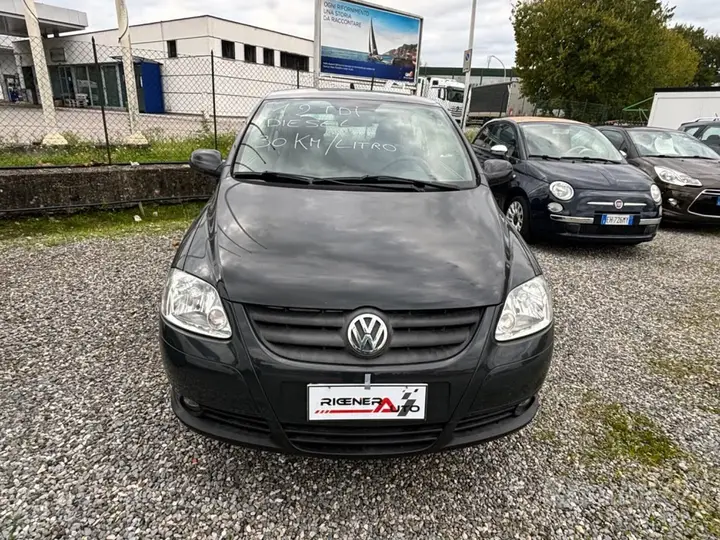Volkswagen Fox 2008 photo 2