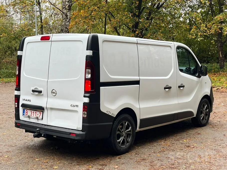 Opel Vivaro 2016 photo 5
