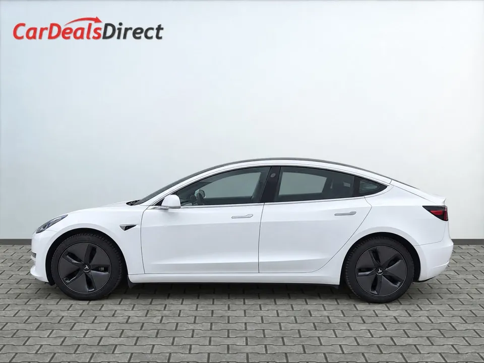 Tesla Model 3 2020 photo 3