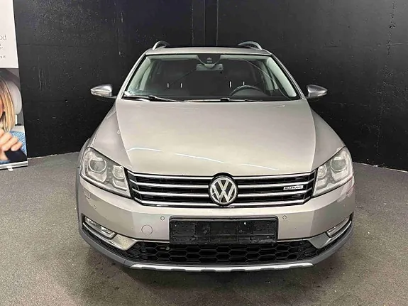 Volkswagen Passat Alltrack 2012 photo 3