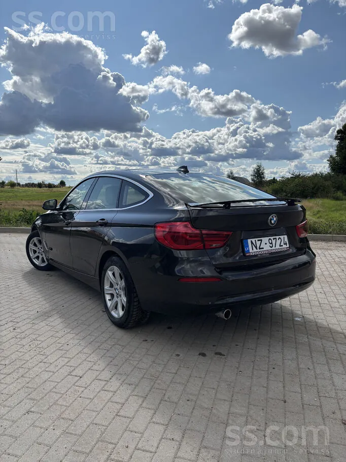 BMW 318 2017 photo 4