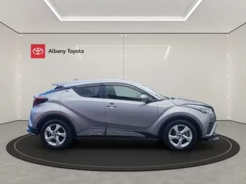 Toyota C-Hr 2019 photo 3