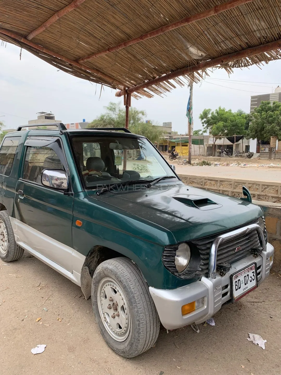 Mitsubishi Pajero Mini