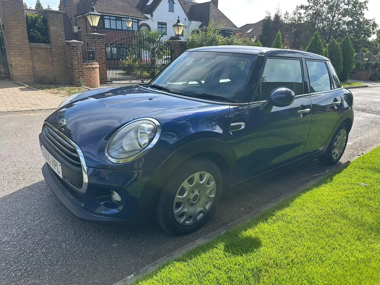 Mini Hatch 2015 photo 5