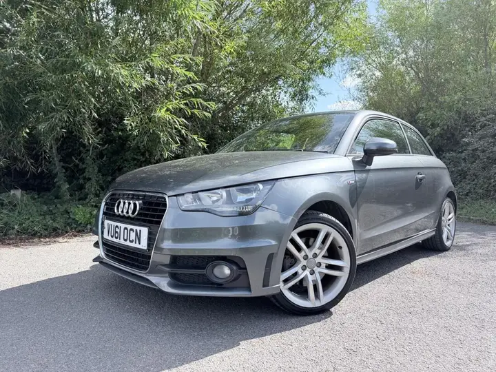 Audi A1 2012 photo 3