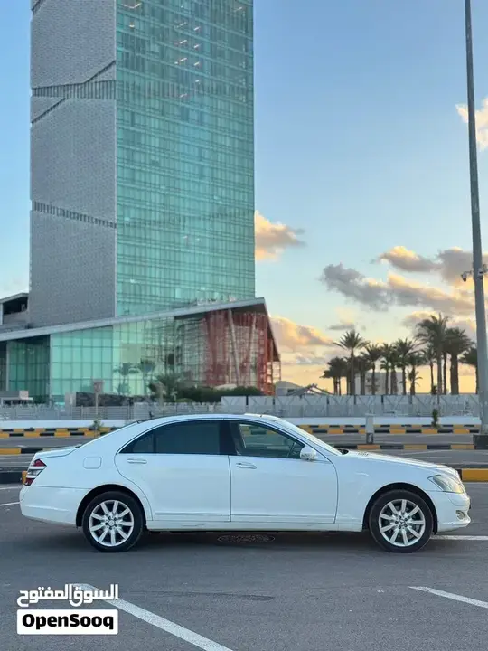 Mercedes-Benz S-Class 2009 photo 2