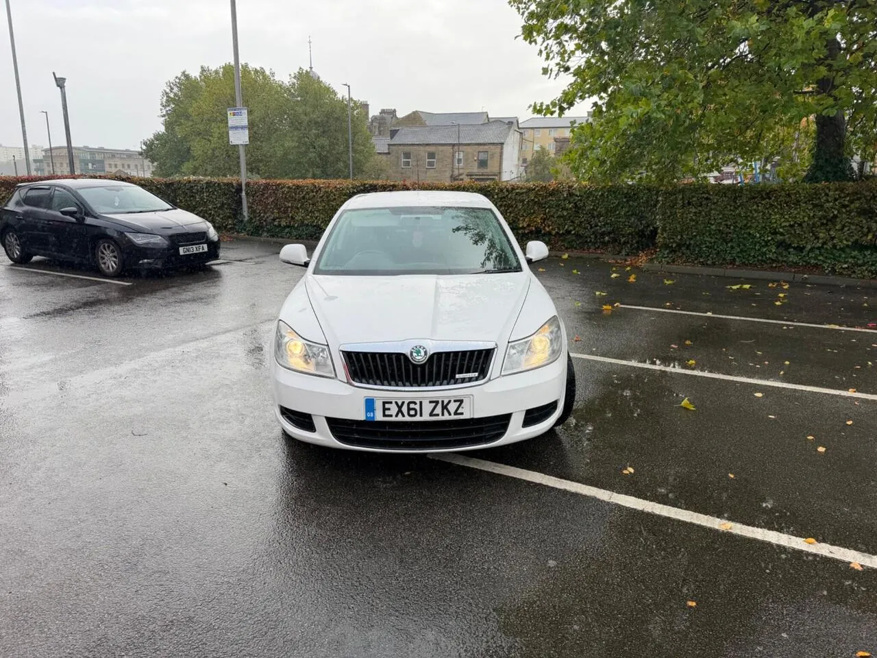 Skoda Octavia 2011 photo 2