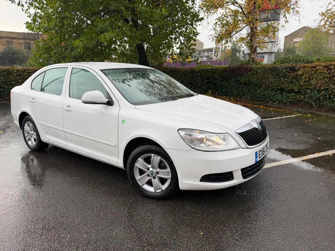 Skoda Octavia 2011 photo 4