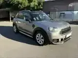 Mini Countryman 2017 photo 2