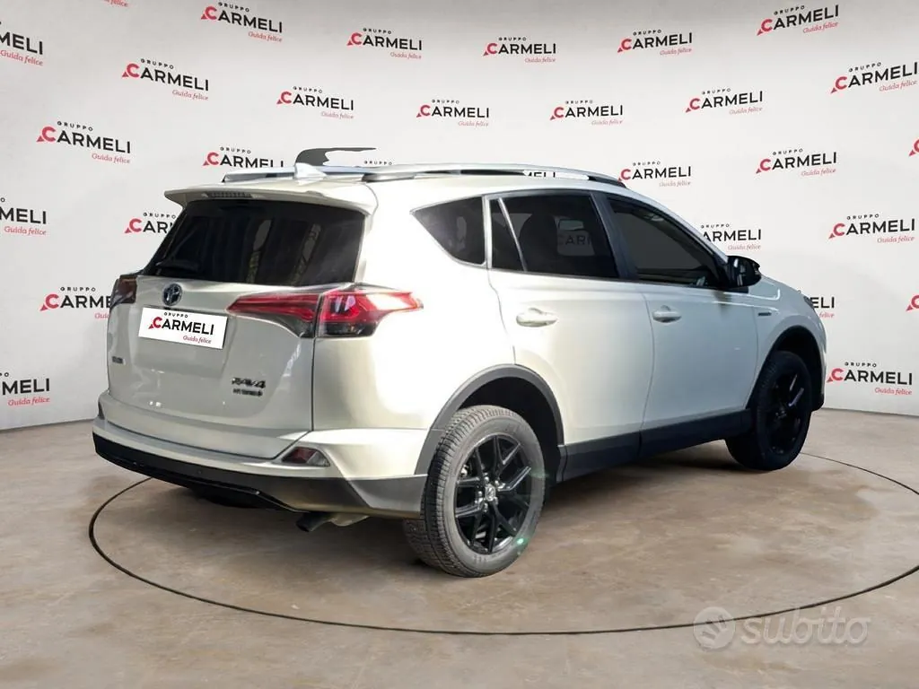 Toyota Rav4 2018 photo 4
