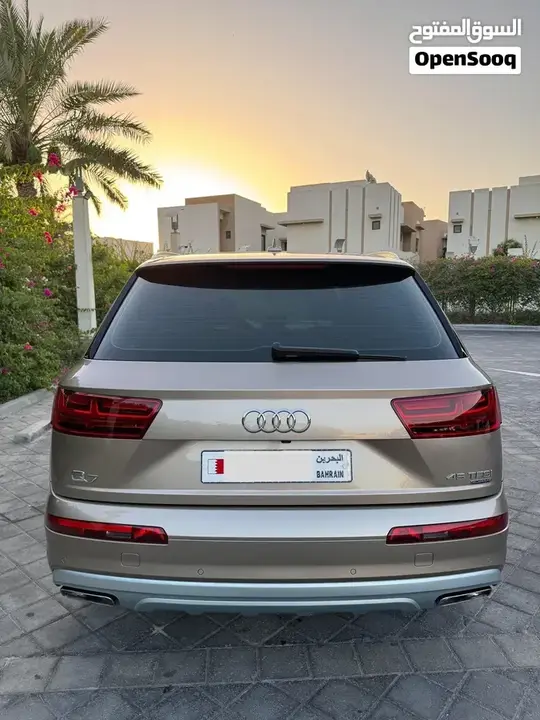 Audi Q7 2018 photo 2
