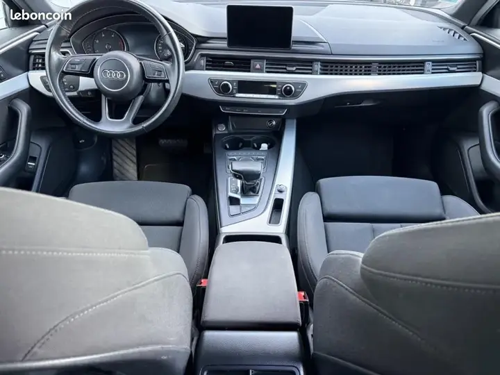 Audi A4 2019 photo 4