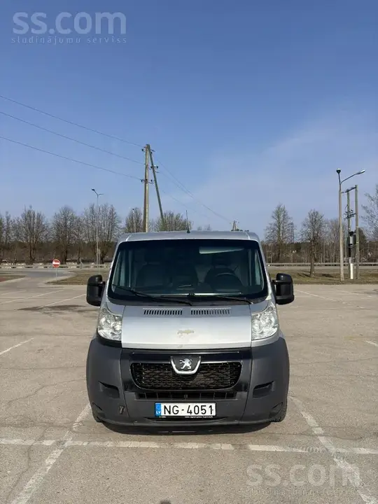 Peugeot Boxer 2013 photo 5