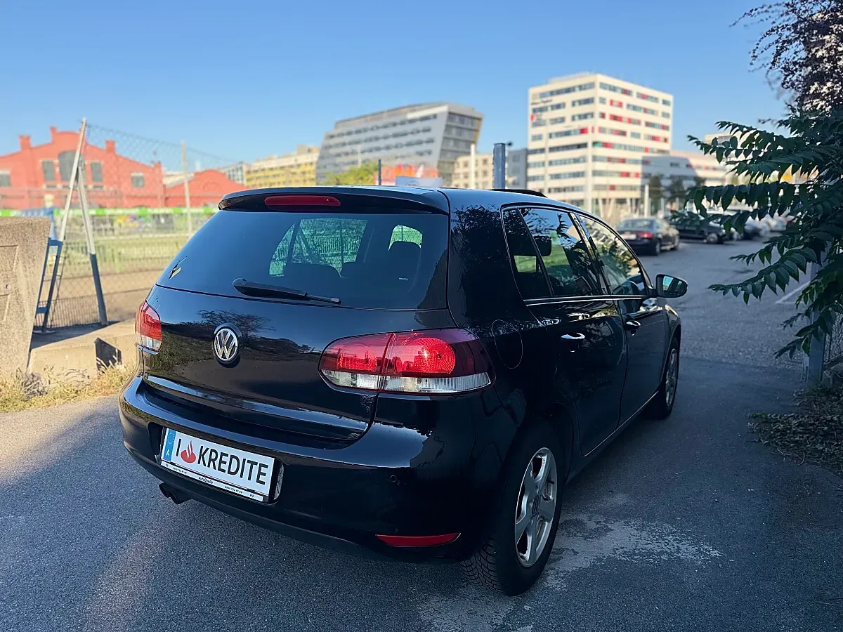 Volkswagen Golf 2009 photo 3