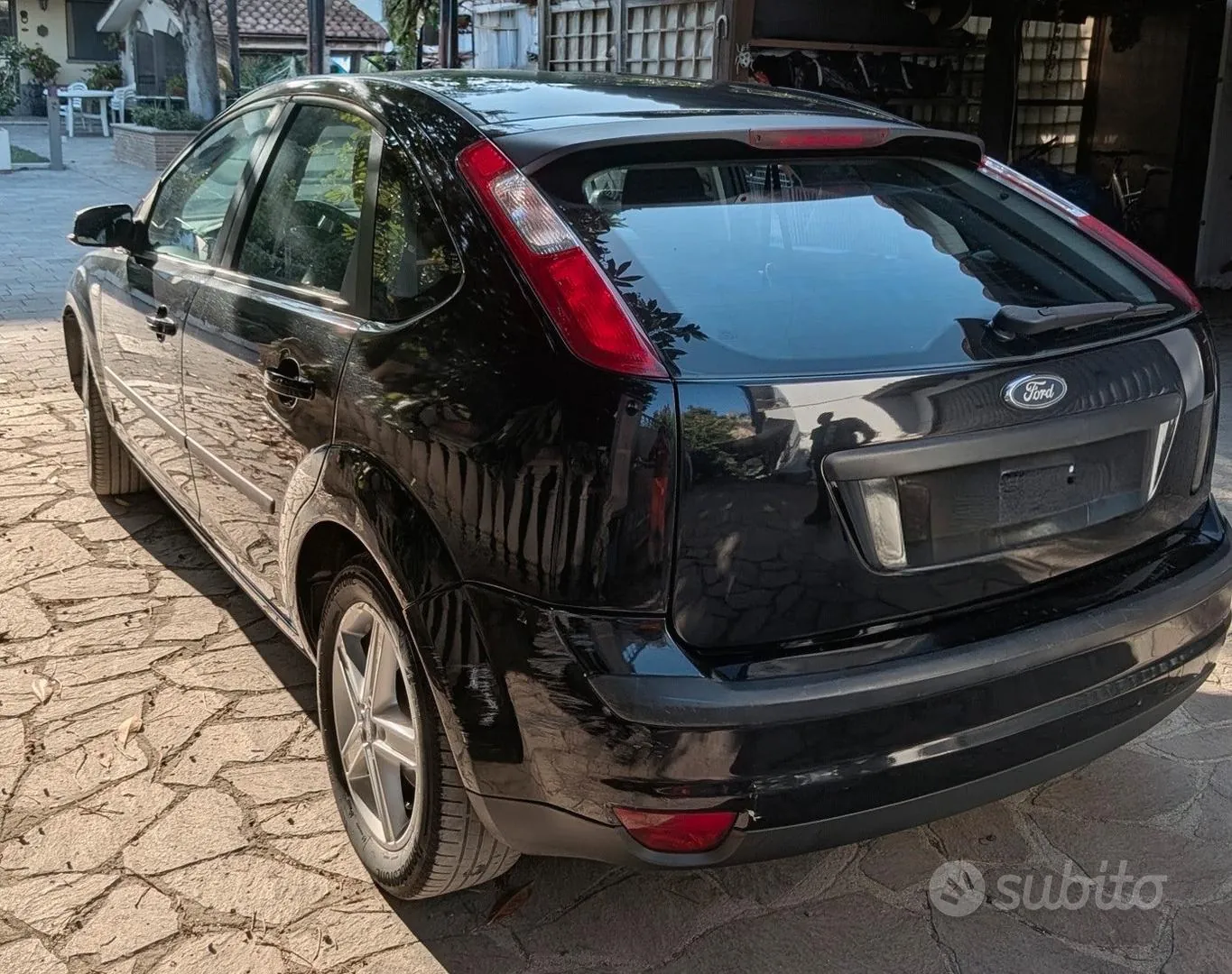 Ford Focus 2006 photo 2