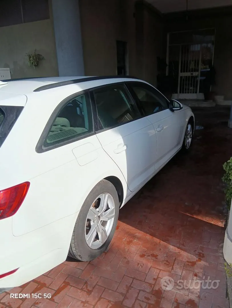 Audi A4 2018 photo 4