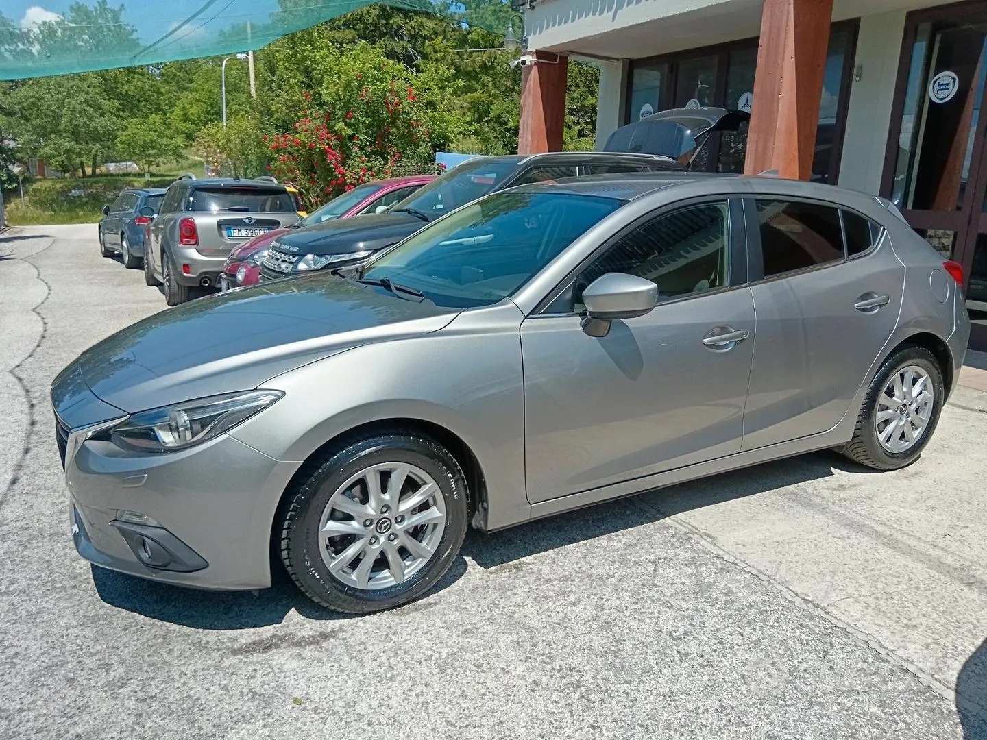 Mazda 3 2016 photo 2