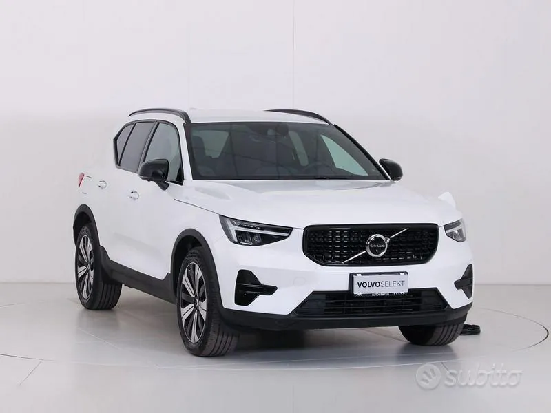 Volvo Xc40 2022 photo 3